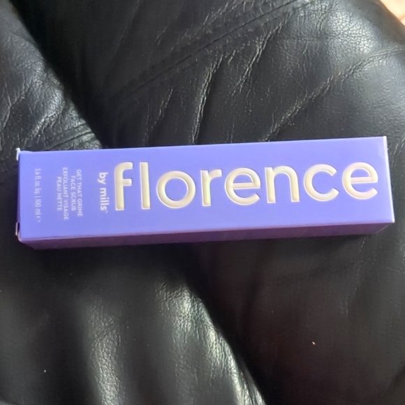 face Scrub - Picture 1 of 2